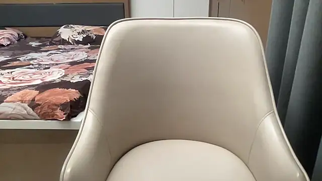 Snapshot of sassypooja chatting on 04/11/26, 05:23 sassypooja online show from 04/11/26, 05:23