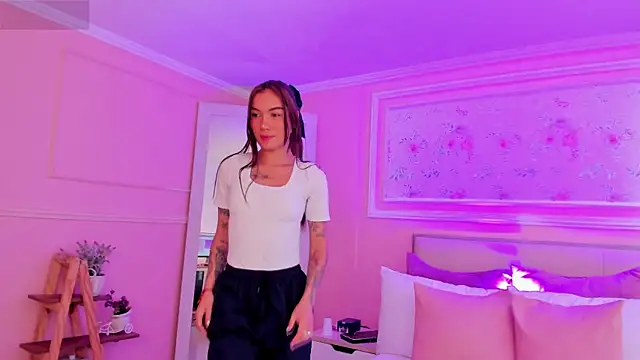 scarlet castro online show from 03/02/26, 04:36