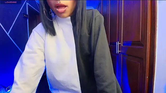 Snapshot of SexyNaf chatting on 01/14/25, 07:11 SexyNaf online show from 01/14/25, 07:11