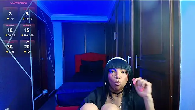 Snapshot of SexyNaf chatting on 01/14/25, 10:34 SexyNaf online show from 01/14/25, 10:34