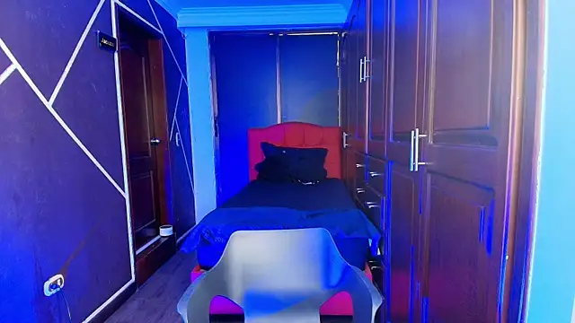 Snapshot of SexyNaf chatting on 01/24/25, 07:49 SexyNaf online show from 01/24/25, 07:49