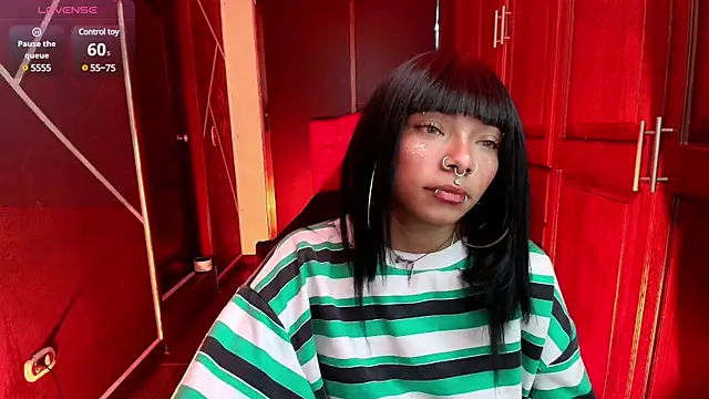 Snapshot of SexyNaf chatting on 01/29/25, 10:11 SexyNaf online show from 01/29/25, 10:11