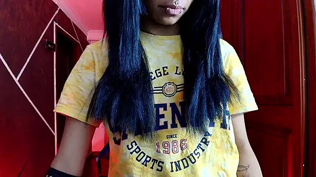 Snapshot of SexyNaf chatting on 02/05/25, 07:20 SexyNaf online show from 02/05/25, 07:20