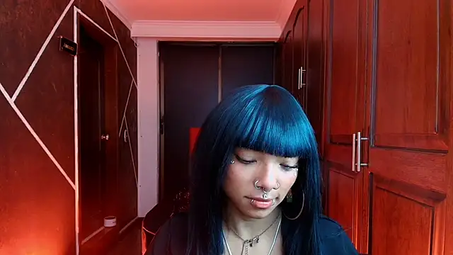 Snapshot of SexyNaf chatting on 02/14/25, 01:13 SexyNaf online show from 02/14/25, 01:13