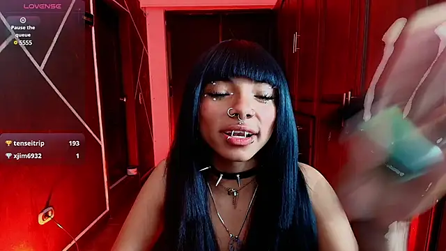 Snapshot of SexyNaf chatting on 02/18/25, 01:21 SexyNaf online show from 02/18/25, 01:21