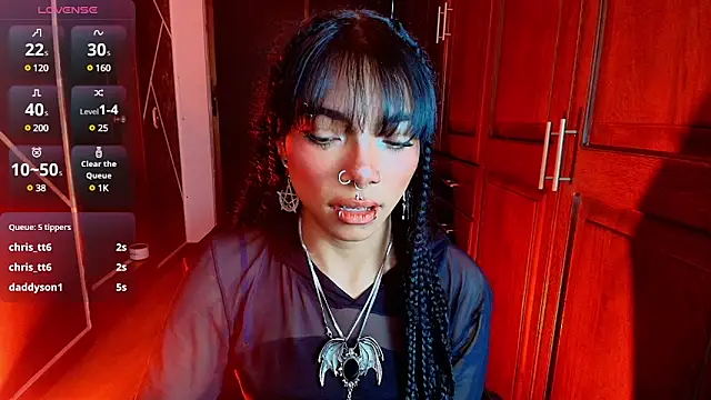 Snapshot of SexyNaf chatting on 03/17/25, 10:28 SexyNaf online show from 03/17/25, 10:28