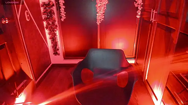 Snapshot of SexyNaf chatting on 11/03/25, 07:26 SexyNaf online show from 11/03/25, 07:26