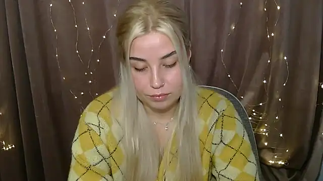 KristyHoney online show from 12/20/24, 10:05