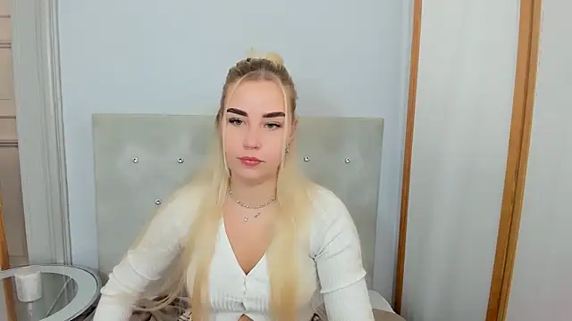 KristyHoney online show from 03/08/25, 06:10