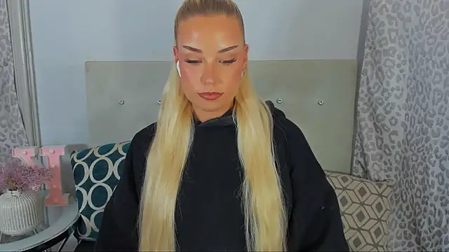 KristyHoney online show from 06/14/26, 07:05