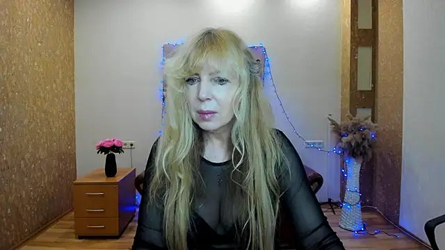 Snapshot of Anna_Diax chatting on 02/11/26, 12:54 Anna Diax online show from 02/11/26, 12:54