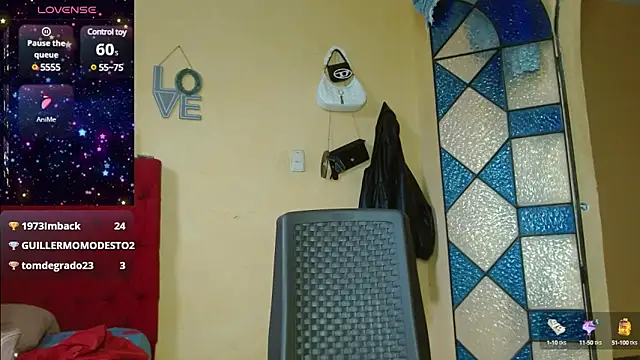 cristinamontiel online show from 02/05/25, 07:10