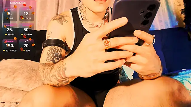 Snapshot of Mathew_stardust chatting on 09/12/25, 11:59 Mathew stardust online show from 09/12/25, 11:59