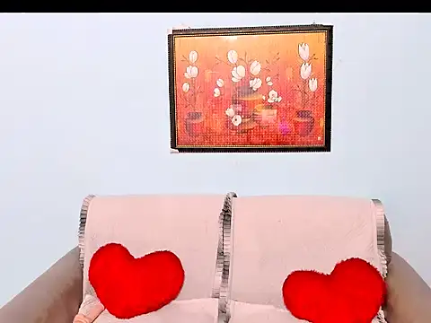 kendracox21 online show from 02/05/26, 04:06