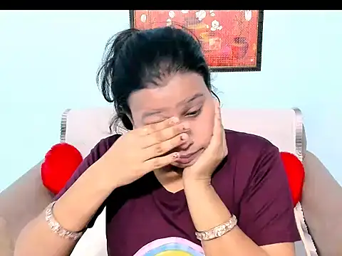 kendracox21 online show from 02/09/26, 04:05