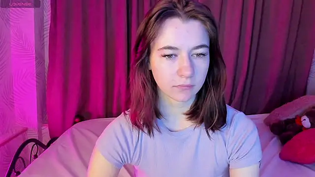 Aisha Skinny online show from 02/04/25, 12:08