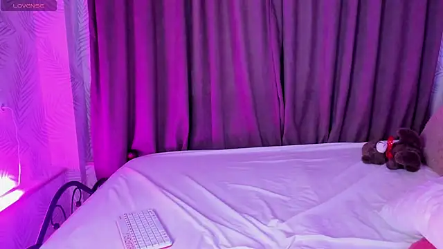 Aisha Skinny online show from 02/06/25, 03:06