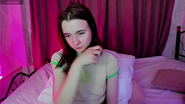 Aisha Skinny online show from 02/07/25, 03:01