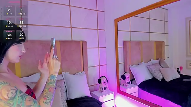 Snapshot of Kittenmeuw chatting on 02/22/25, 03:45 Kittenmeuw online show from 02/22/25, 03:45