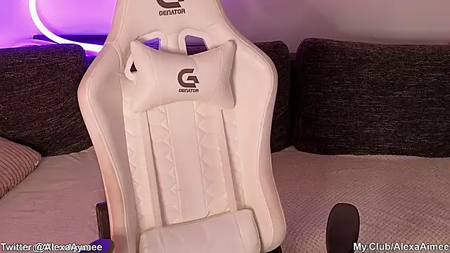 AlexaAimee online show from 03/06/26, 11:39