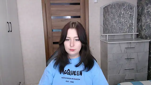 Kristy-Max online show from 12/14/25, 07:25