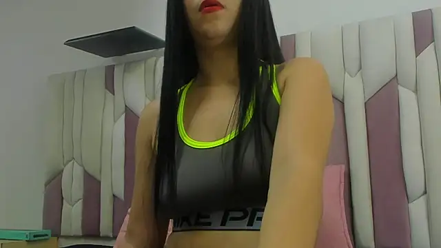 Snapshot of fer_dz chatting on 02/04/25, 12:00 fer dz online show from 02/04/25, 12:00