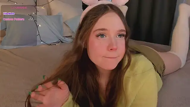 SunnyRisha online show from 03/10/25, 05:54