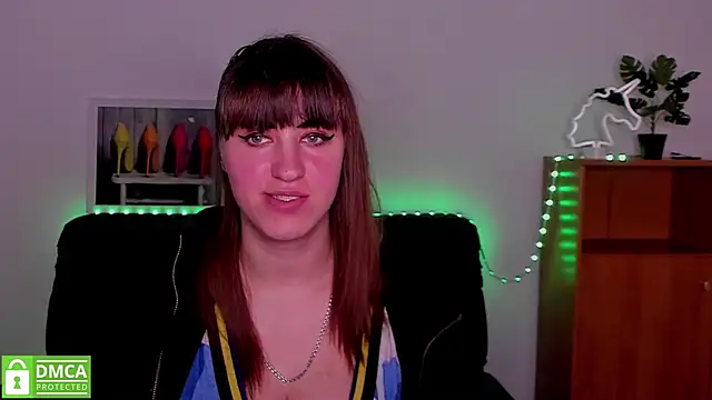 Snapshot of Amali_Ivanna_smit chatting on 02/17/25, 12:27 Amali Ivanna smit online show from 02/17/25, 12:27