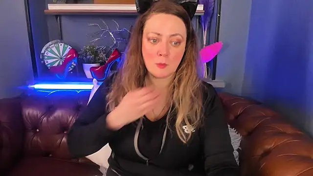 JesiaFoxi online show from 03/06/25, 02:18