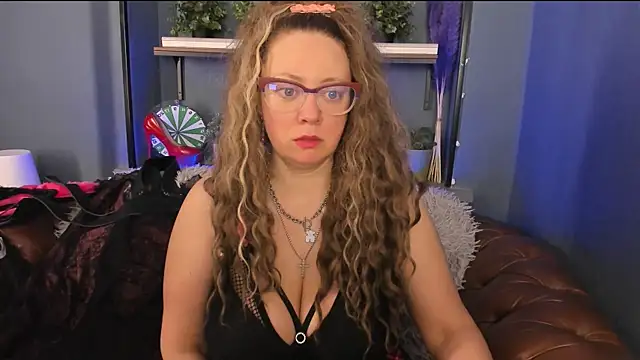 JesiaFoxi online show from 03/19/25, 10:55