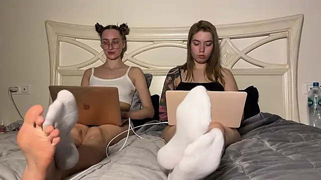 Snapshot of urmissalice chatting on 12/29/24, 10:36 urmissalice online show from 12/29/24, 10:36