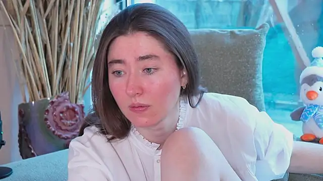 Snapshot of GentleSparkMay chatting on 02/12/25, 01:27 GentleSparkMay online show from 02/12/25, 01:27