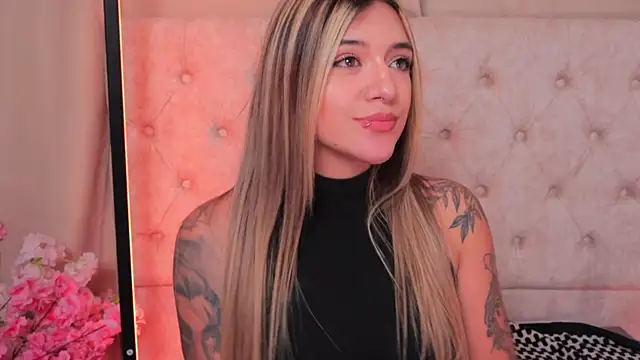 ashleyvalirya online show from 01/31/25, 07:07