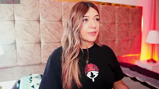 ashleyvalirya online show from 02/17/26, 03:47