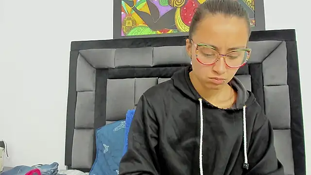 tatiana valencia online show from 01/08/25, 03:17