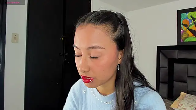 tatiana valencia online show from 02/04/25, 03:26