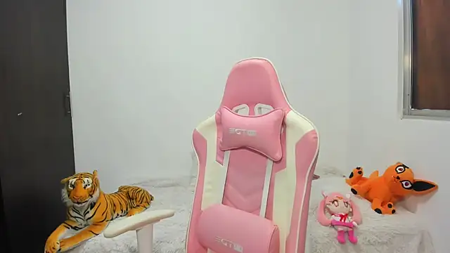 saori 9b online show from 02/07/25, 04:14