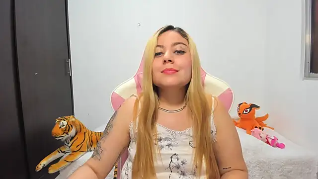 saori 9b online show from 03/16/25, 08:54