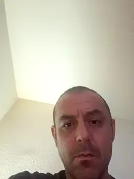 Snapshot of Ramsihartman@xh chatting on 11/09/25, 12:31 Ramsihartmanxh online show from 11/09/25, 12:31