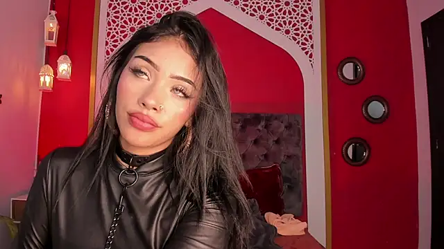 Giovanna oliveira online show from 12/31/24, 08:48