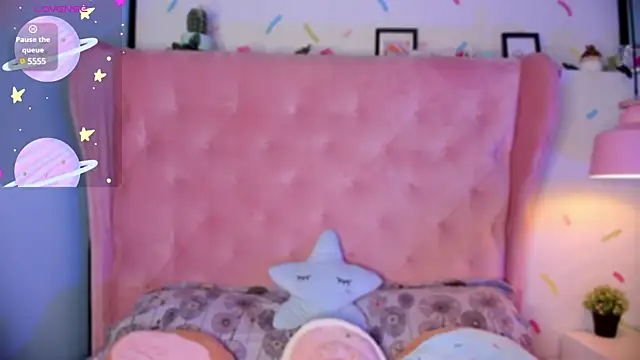 Giovanna oliveira online show from 01/07/25, 08:56