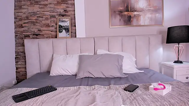 lyzzi smith01 online show from 10/30/25, 07:58