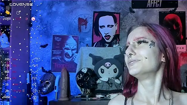 KuromiRacer  online show from 09/14/25, 12:37
