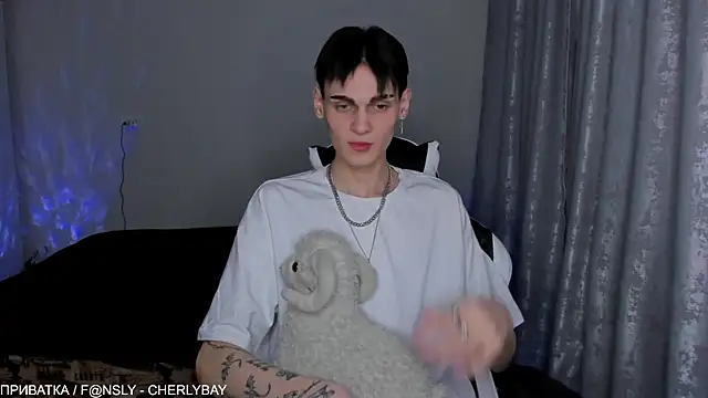 CHERLYBAY online show from 03/18/25, 08:04