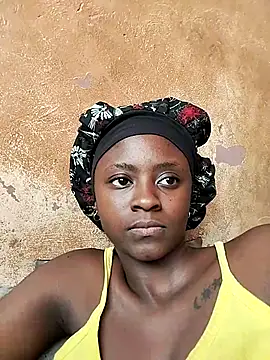 Snapshot of DarkDime01 chatting on 10/08/25, 09:29 DarkDime01 online show from 10/08/25, 09:29