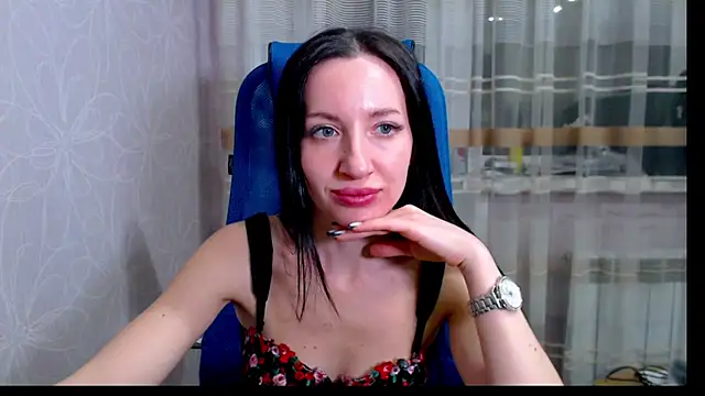 Snapshot of RailyMellow chatting on 02/02/25, 07:04 RailyMellow online show from 02/02/25, 07:04