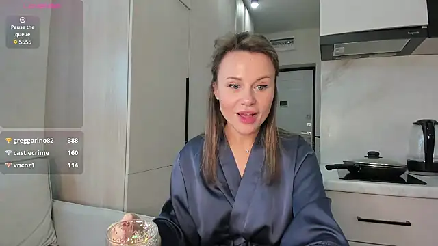 Snapshot of _cometoseeme_ chatting on 01/26/25, 08:23  cometoseeme  online show from 01/26/25, 08:23