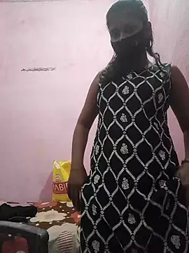 Snapshot of hotdesibb30 chatting on 12/26/24, 08:07 hotdesibb30 online show from 12/26/24, 08:07