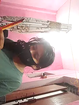 Snapshot of hotdesibb30 chatting on 01/27/25, 10:49 hotdesibb30 online show from 01/27/25, 10:49