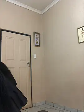 Snapshot of niccki3 chatting on 01/11/25, 04:36 niccki3 online show from 01/11/25, 04:36